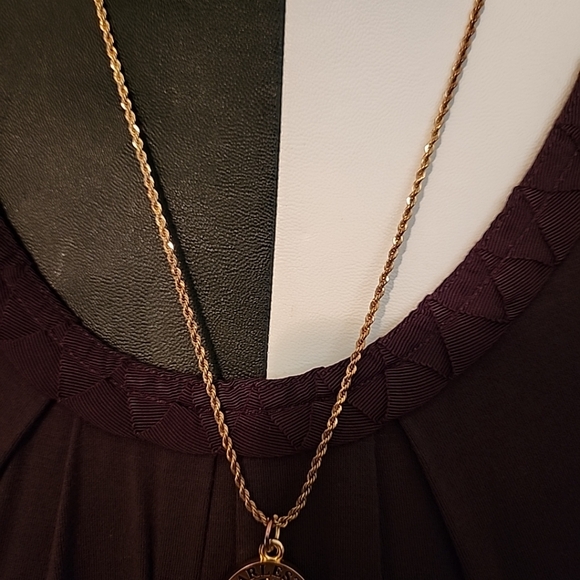 Charleston South Carolina Palmetto Tree Medallion Necklace, gold and silver tone - Picture 8 of 9